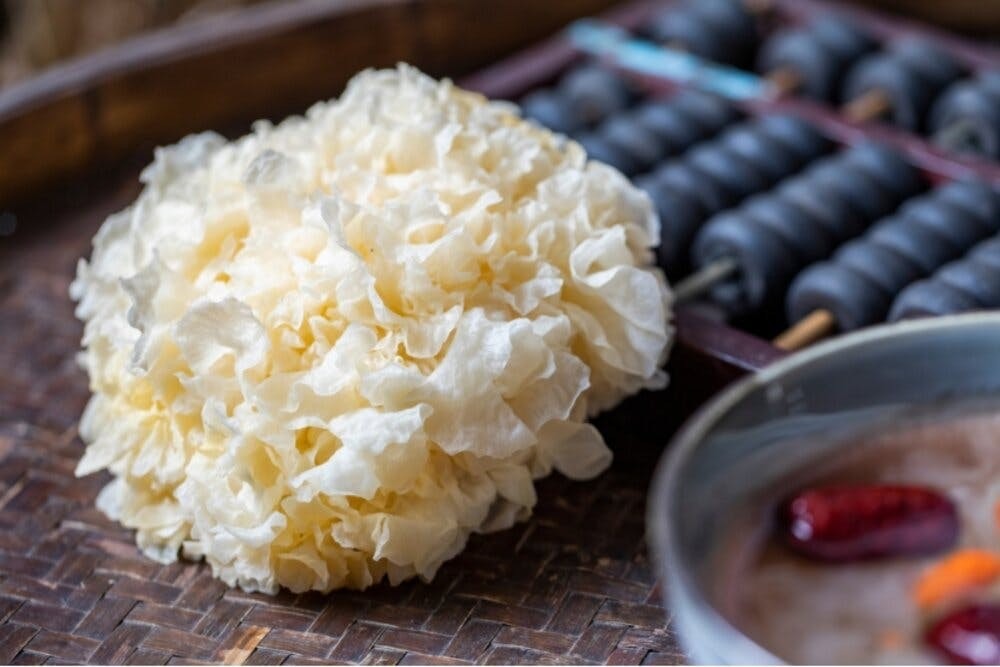 Cách phân biệt nấm White Fungus thật và giả